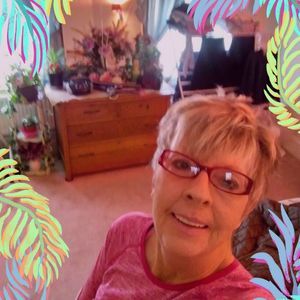 Meet your Posher, Brenda